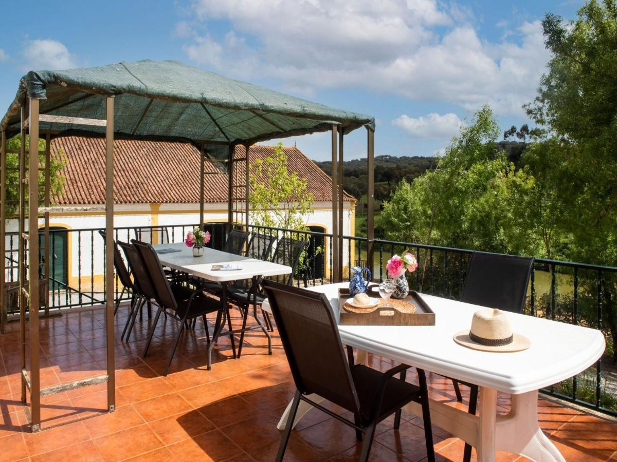House With Authentic Tiling And Antique Furniture Βίλα Montemor-o-Novo Εξωτερικό φωτογραφία